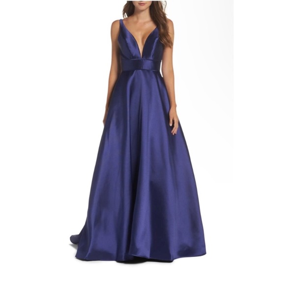 Mac Duggal Royal Blue Evening Gown - Picture 1 of 3
